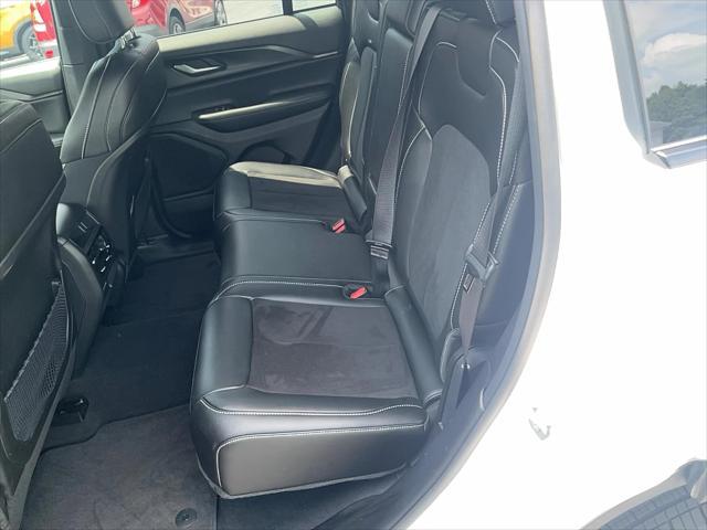 used 2024 Jeep Grand Cherokee car