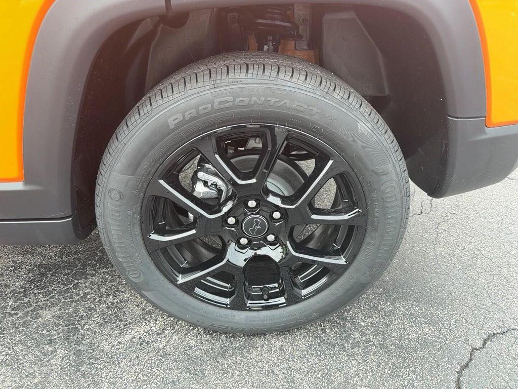 new 2026 Jeep Compass car, priced at $33,805