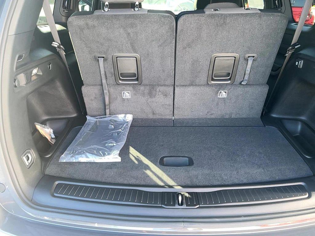 new 2025 Jeep Grand Cherokee L car, priced at $44,550