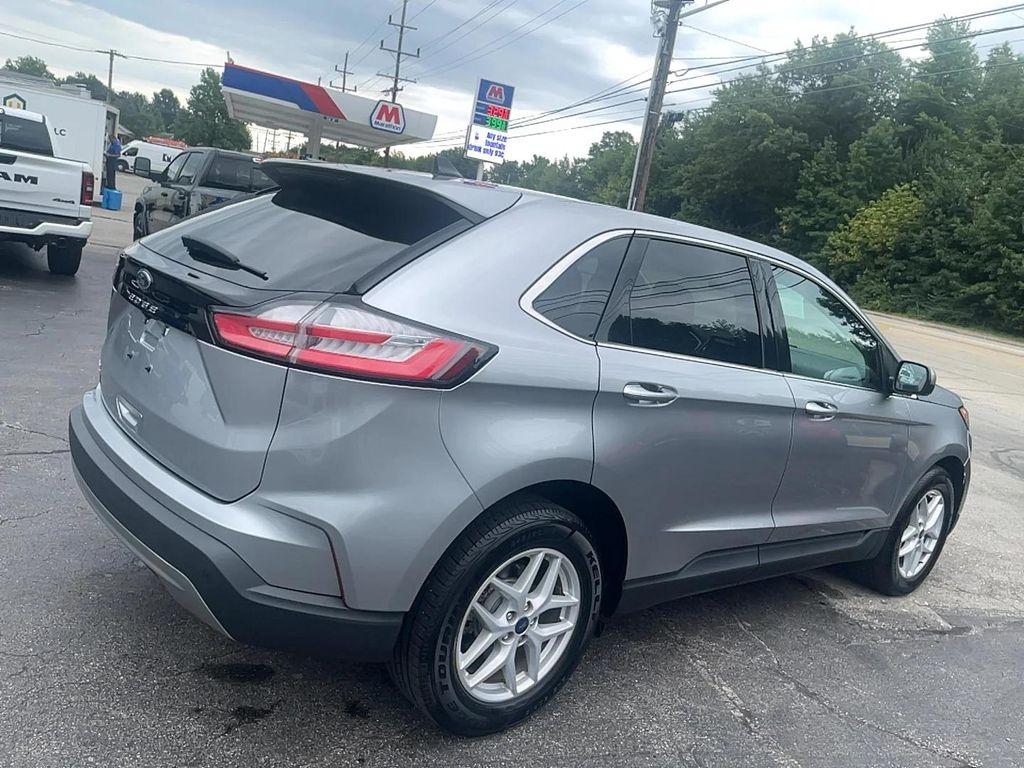used 2021 Ford Edge car