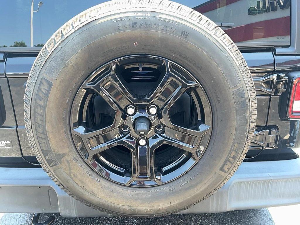 used 2020 Jeep Wrangler Unlimited car, priced at $26,493