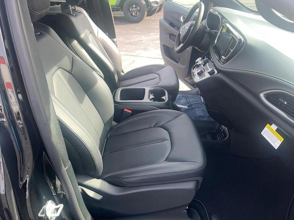 new 2026 Chrysler Pacifica car, priced at $50,140