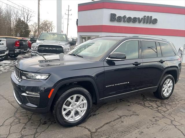 used 2024 Jeep Grand Cherokee car, priced at $37,943