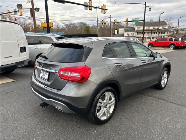 used 2020 Mercedes-Benz GLA 250 car, priced at $23,995