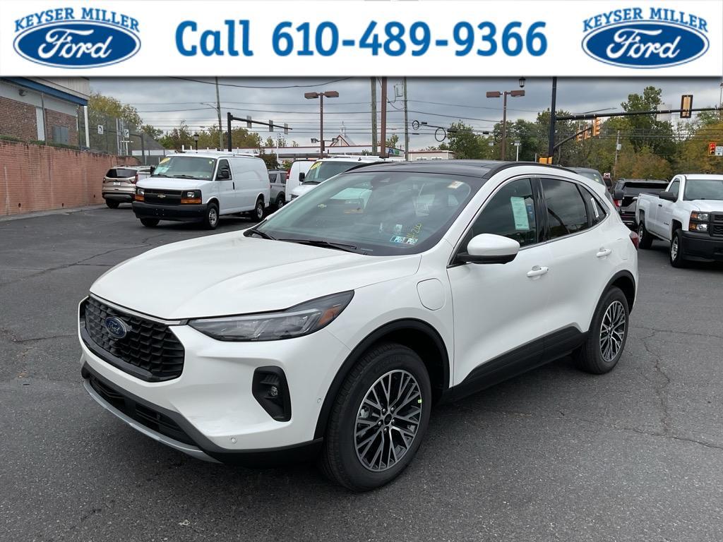 new 2024 Ford Escape PHEV car, priced at $39,585