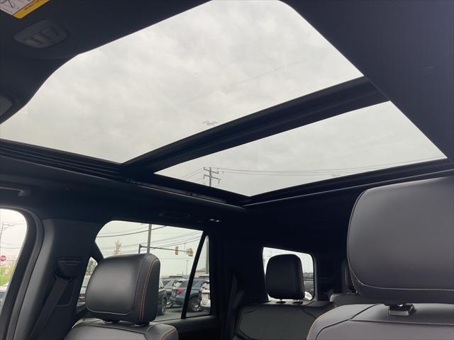 new 2025 Ford Expedition car, priced at $83,025