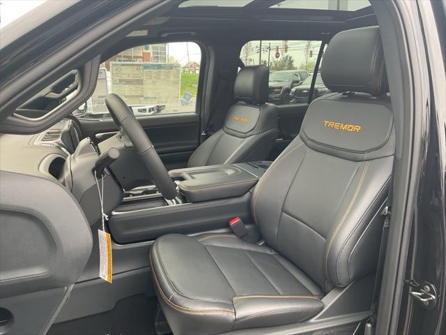 new 2025 Ford Expedition car, priced at $83,025