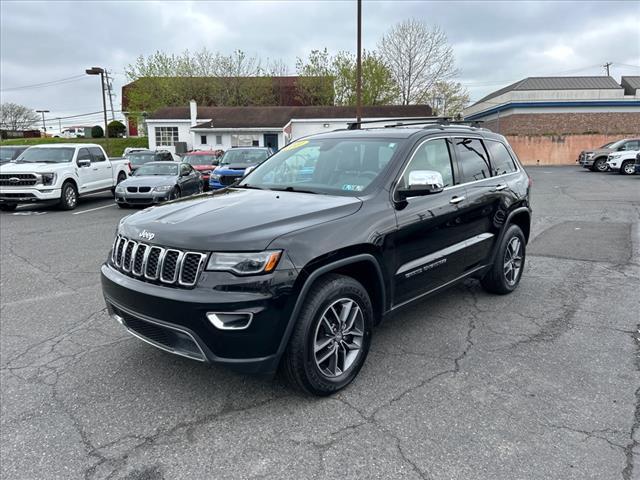 used 2017 Jeep Grand Cherokee car, priced at $18,295