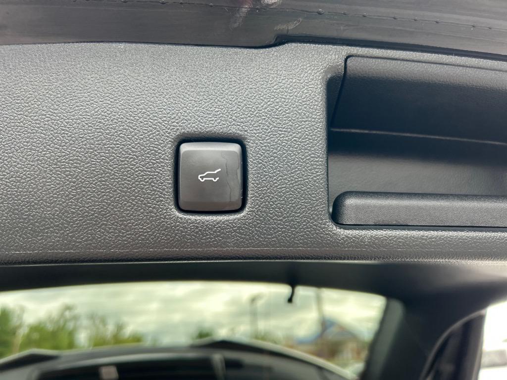 used 2023 Ford Escape car, priced at $26,595