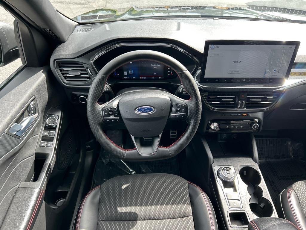 used 2023 Ford Escape car, priced at $26,595
