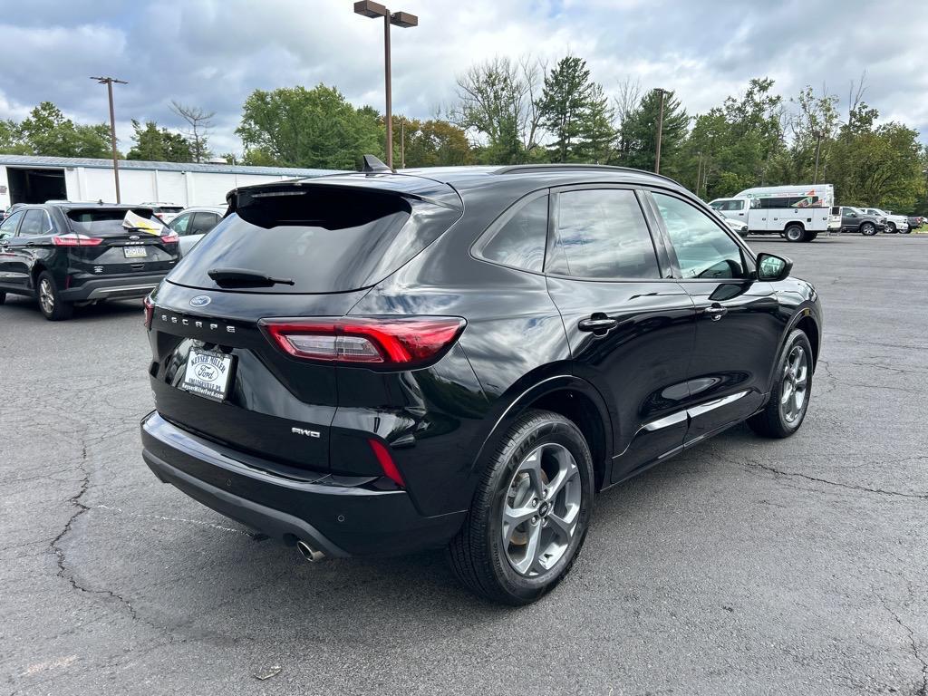 used 2023 Ford Escape car, priced at $26,595