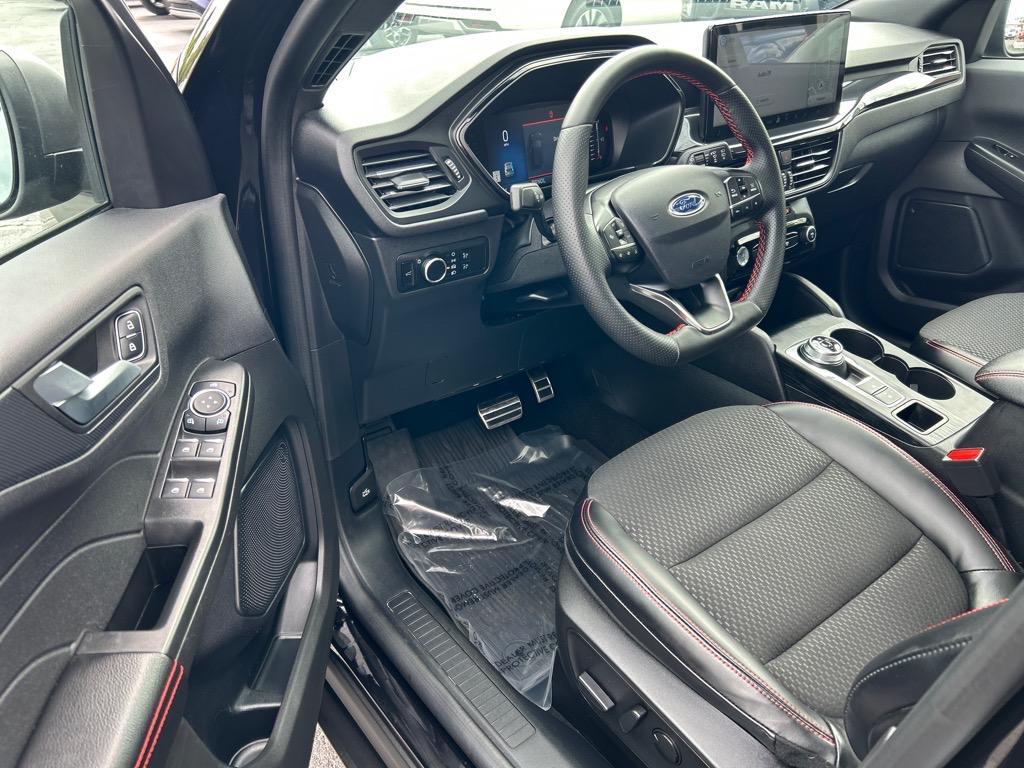 used 2023 Ford Escape car, priced at $26,595