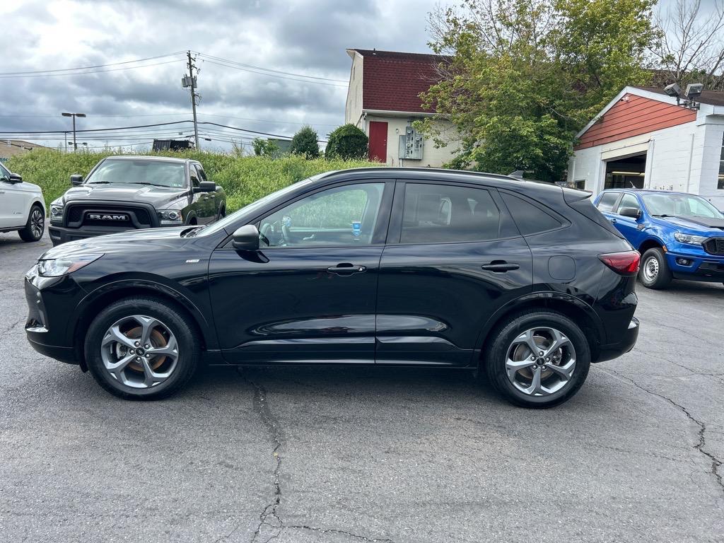 used 2023 Ford Escape car, priced at $26,595