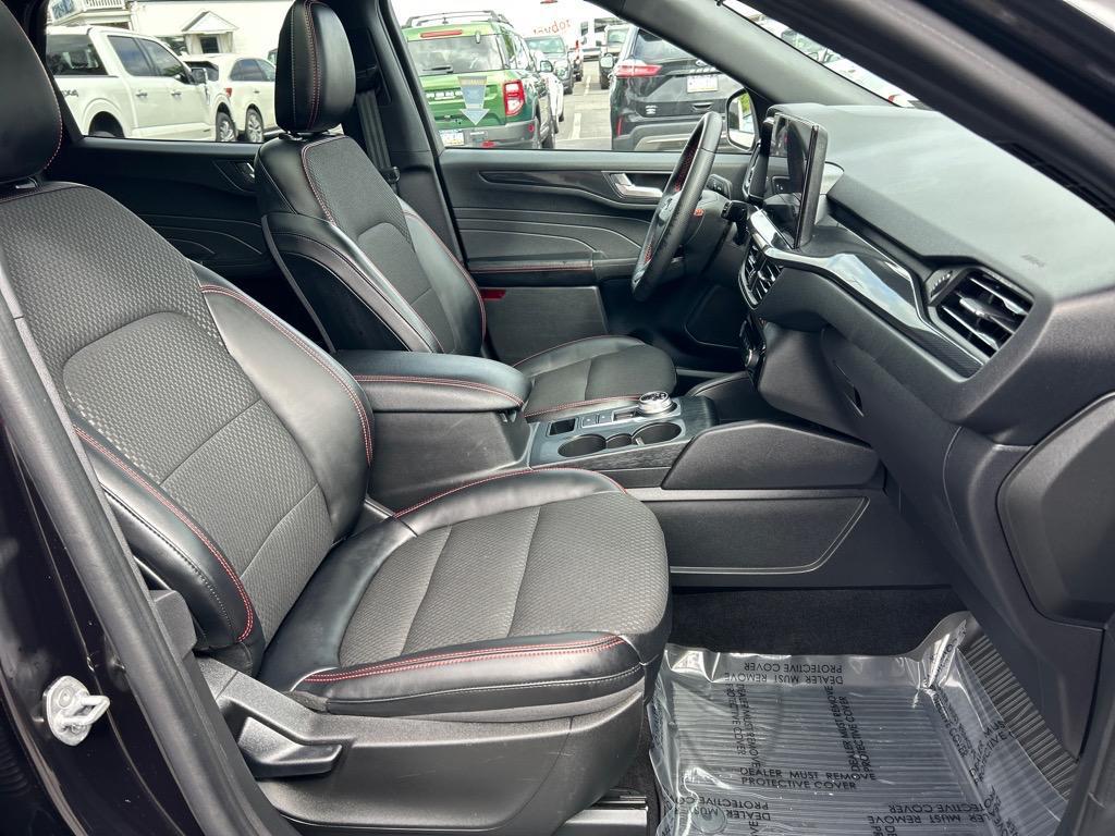 used 2023 Ford Escape car, priced at $26,595