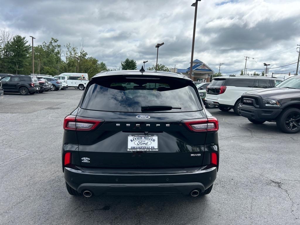 used 2023 Ford Escape car, priced at $26,595