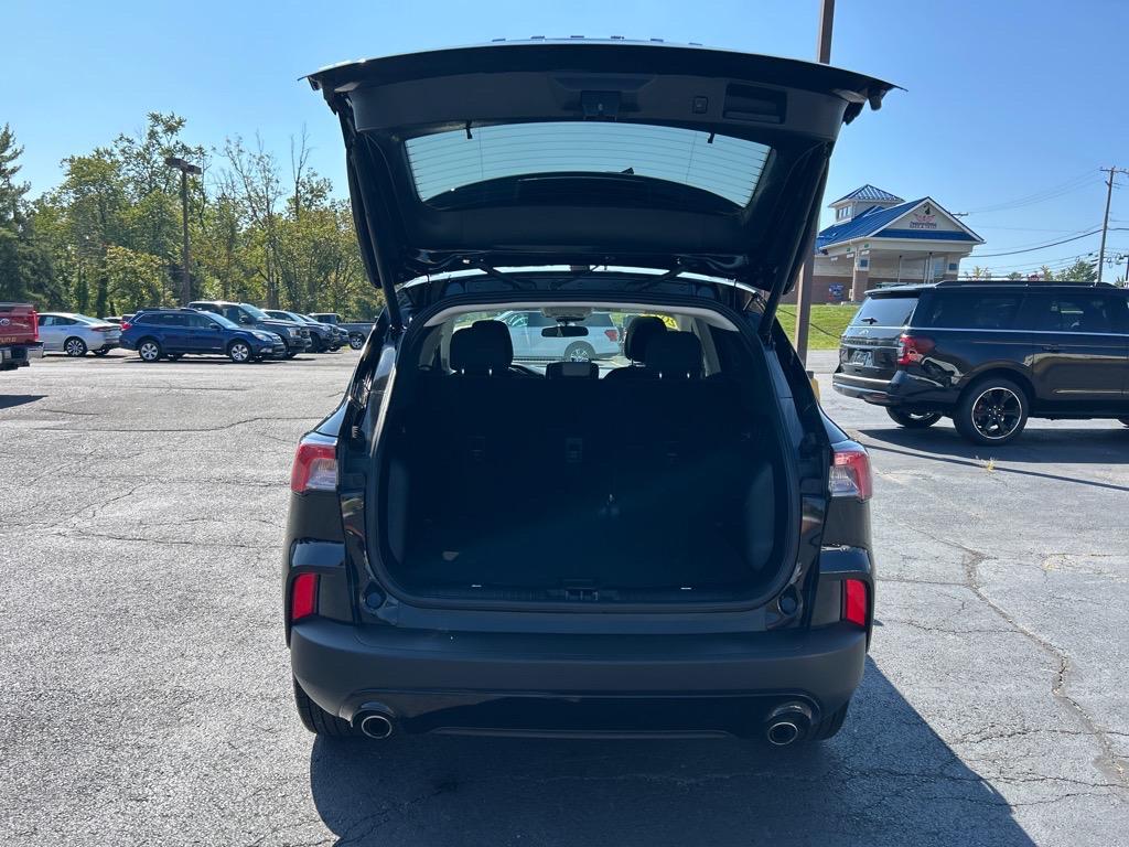used 2022 Ford Escape car, priced at $18,995