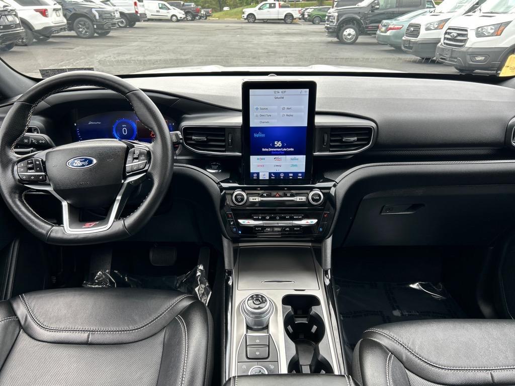 used 2022 Ford Explorer car, priced at $42,995