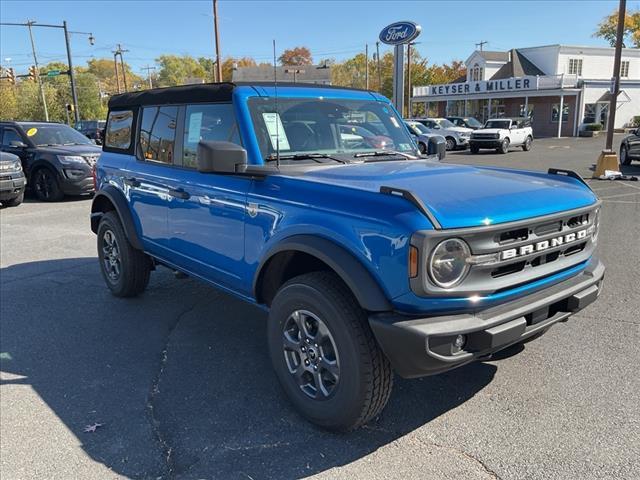 new 2024 Ford Bronco car, priced at $42,555