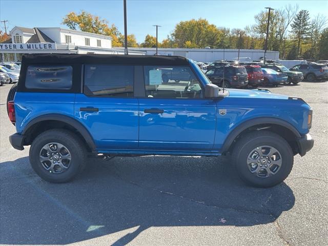 new 2024 Ford Bronco car, priced at $42,555