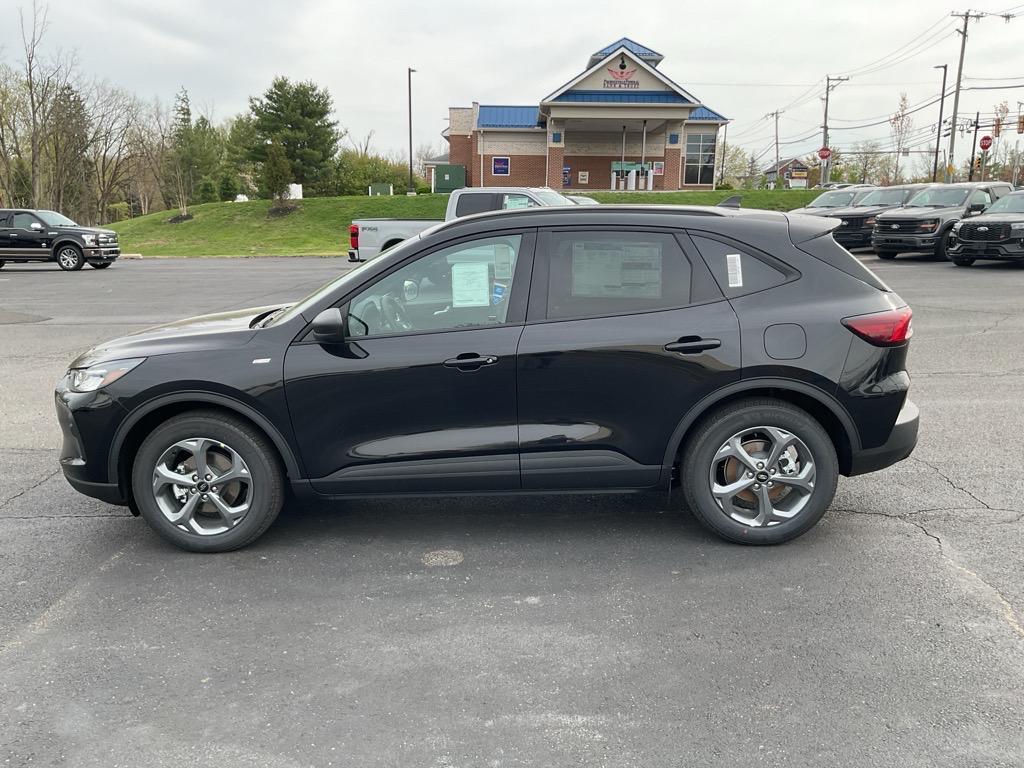new 2025 Ford Escape car, priced at $28,572