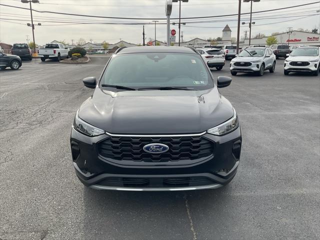 new 2025 Ford Escape car, priced at $31,094