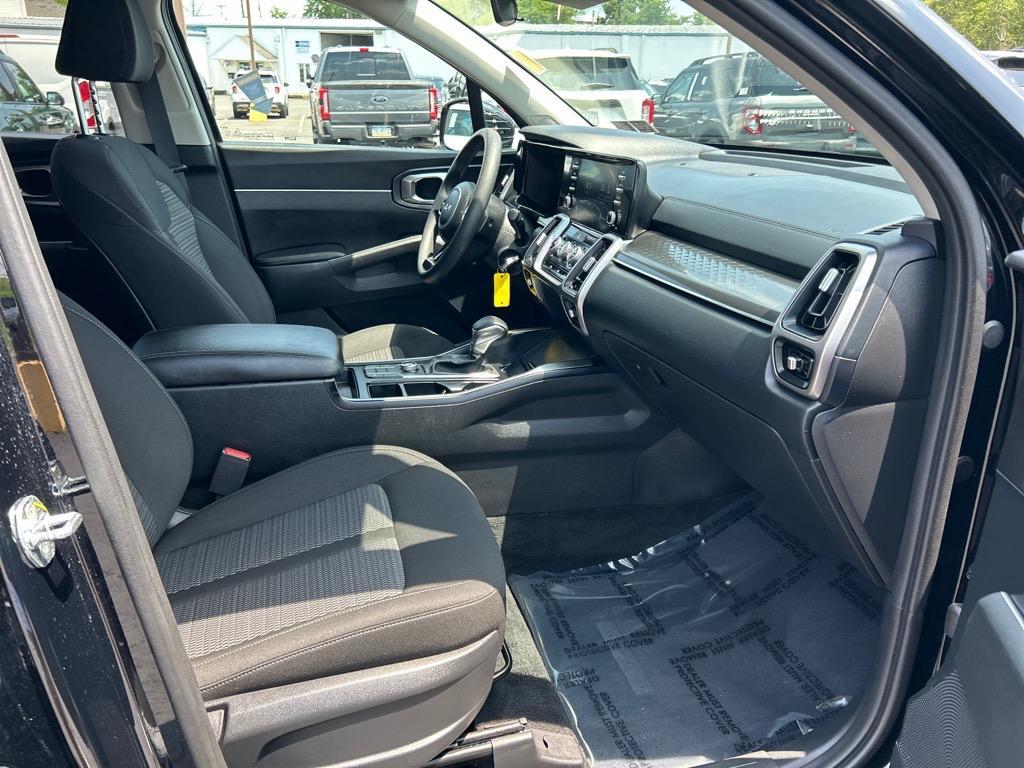 used 2022 Kia Sorento car, priced at $24,995