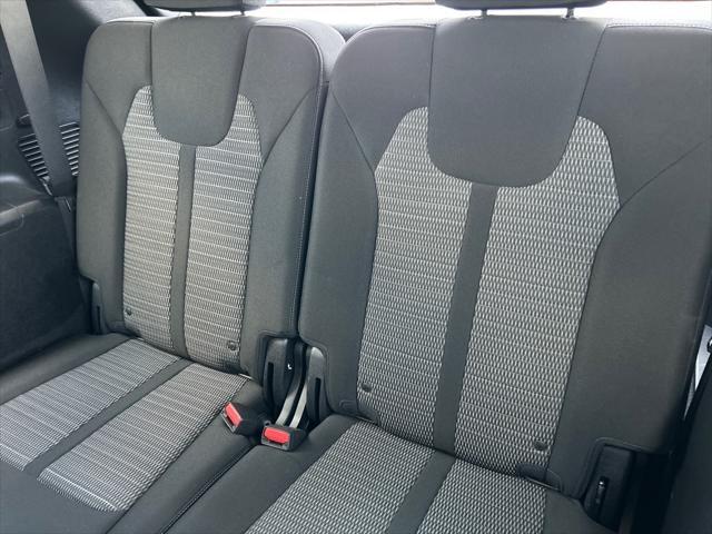 used 2022 Kia Sorento car, priced at $26,795