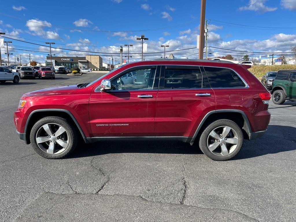 used 2015 Jeep Grand Cherokee car, priced at $13,995