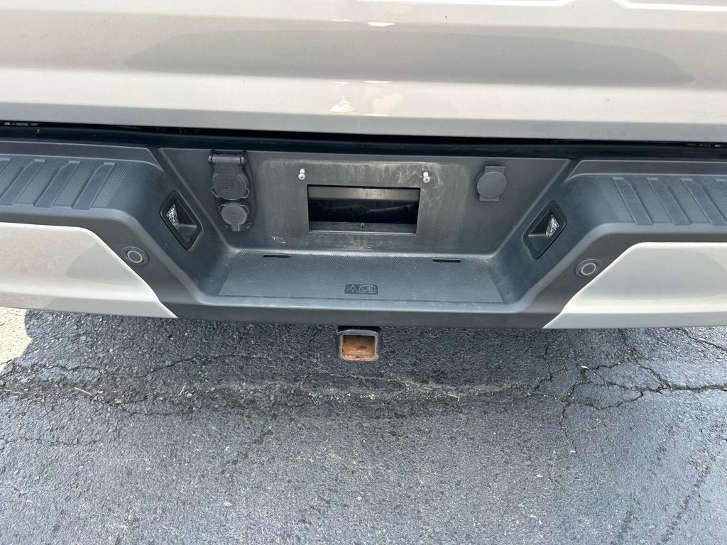 used 2021 Ford F-150 car, priced at $32,995