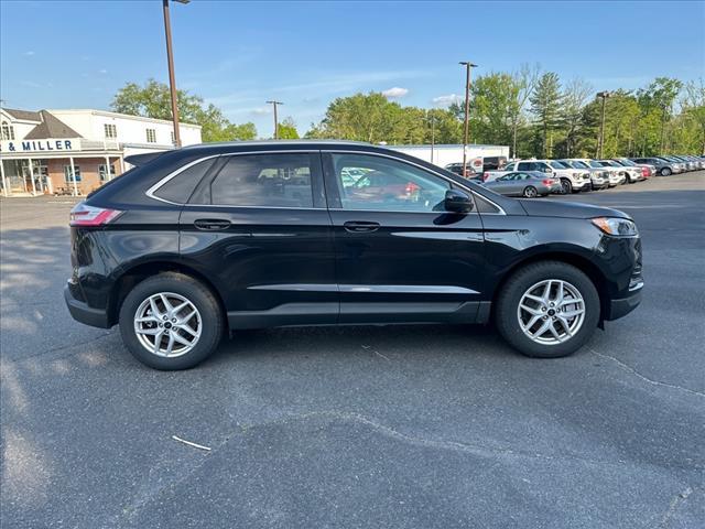 new 2024 Ford Edge car, priced at $32,885