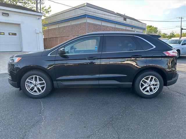 new 2024 Ford Edge car, priced at $32,885