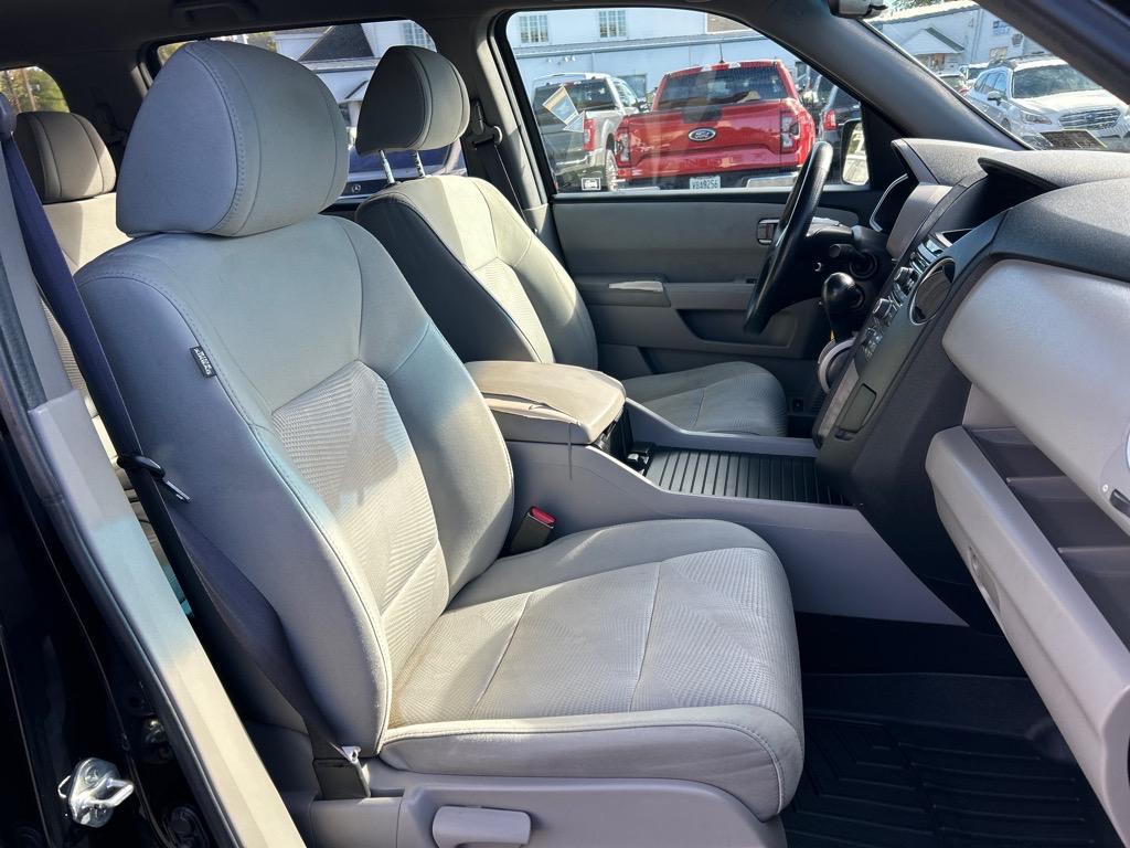 used 2012 Honda Pilot car, priced at $9,995