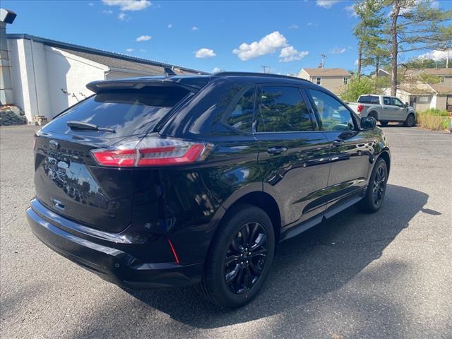 new 2024 Ford Edge car, priced at $31,465