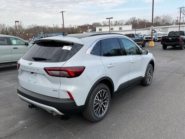 new 2025 Ford Escape car, priced at $39,628