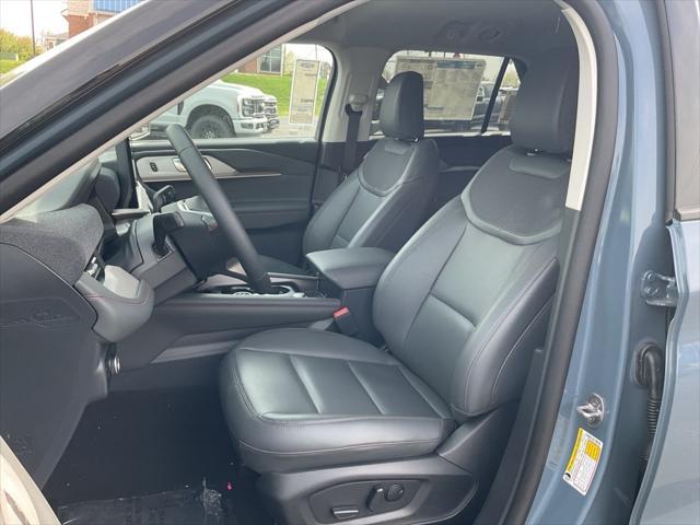 new 2025 Ford Explorer car, priced at $45,150