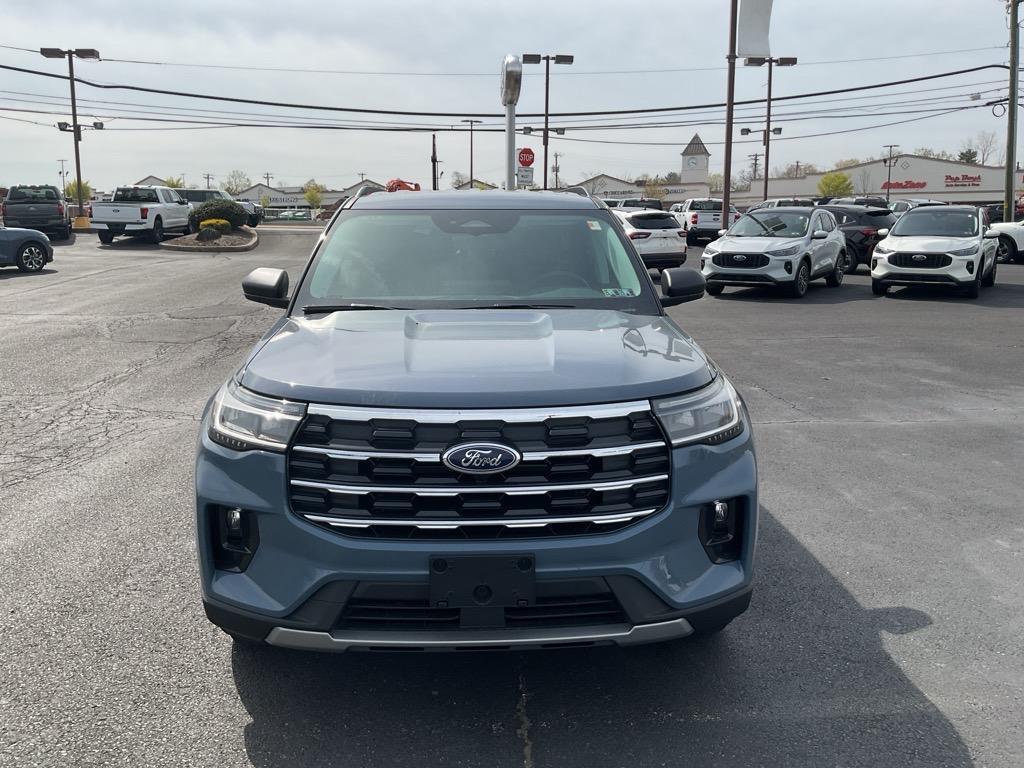 new 2025 Ford Explorer car, priced at $45,700