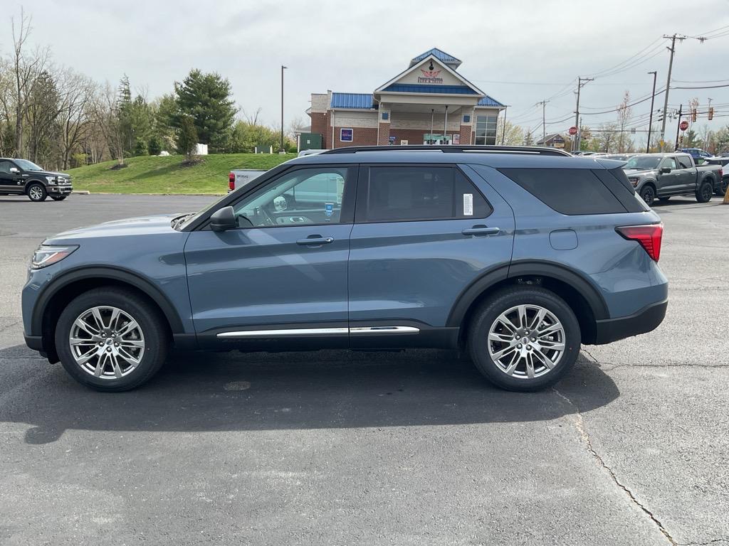new 2025 Ford Explorer car, priced at $45,700
