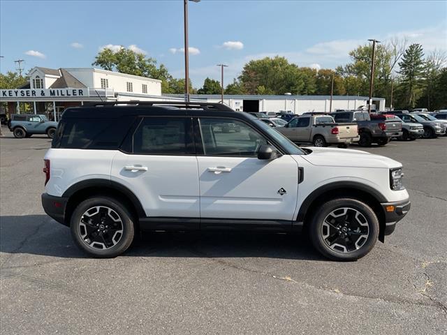 new 2024 Ford Bronco Sport car