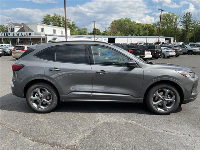 new 2024 Ford Escape car, priced at $31,230