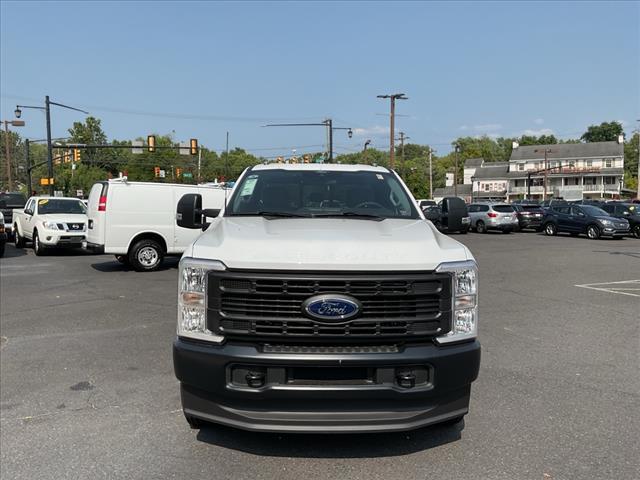 new 2024 Ford F-350 car, priced at $56,820