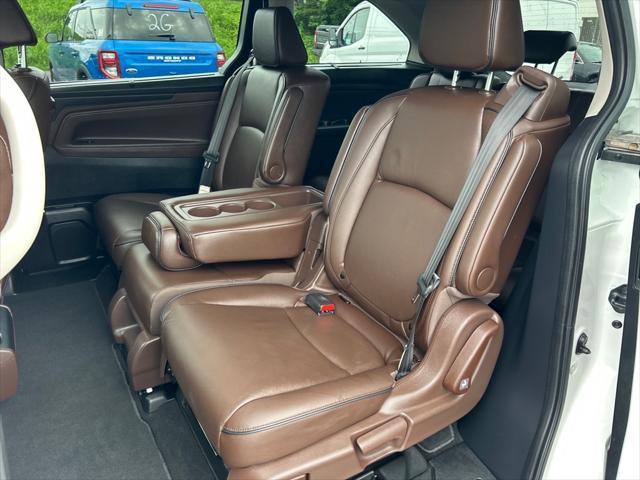 used 2025 Honda Odyssey car, priced at $42,995