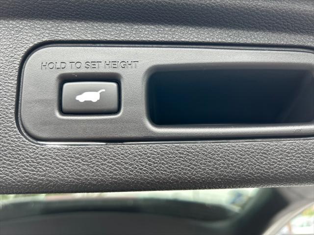 used 2025 Honda Odyssey car, priced at $42,995