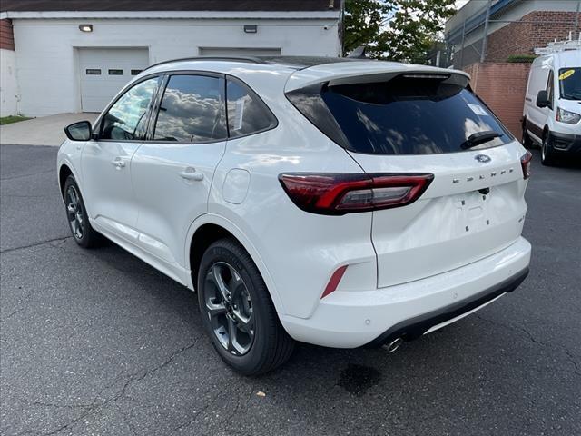 new 2024 Ford Escape car, priced at $33,082