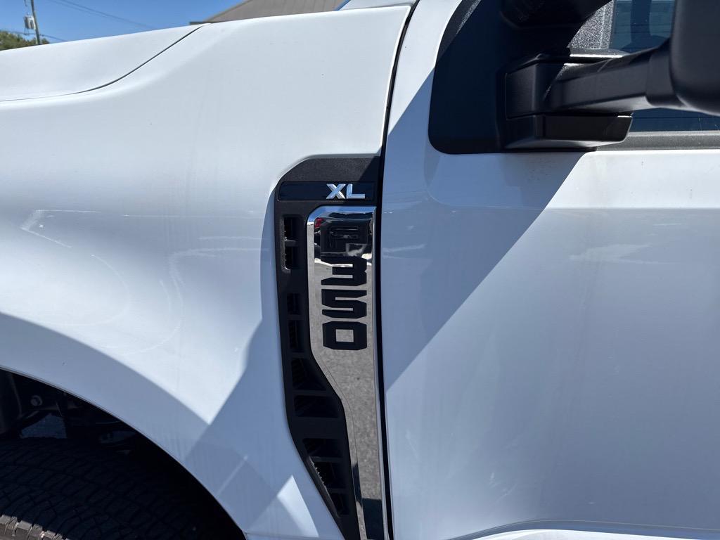 new 2024 Ford F-350 car, priced at $65,995