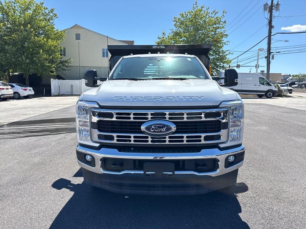 new 2024 Ford F-350 car, priced at $65,995