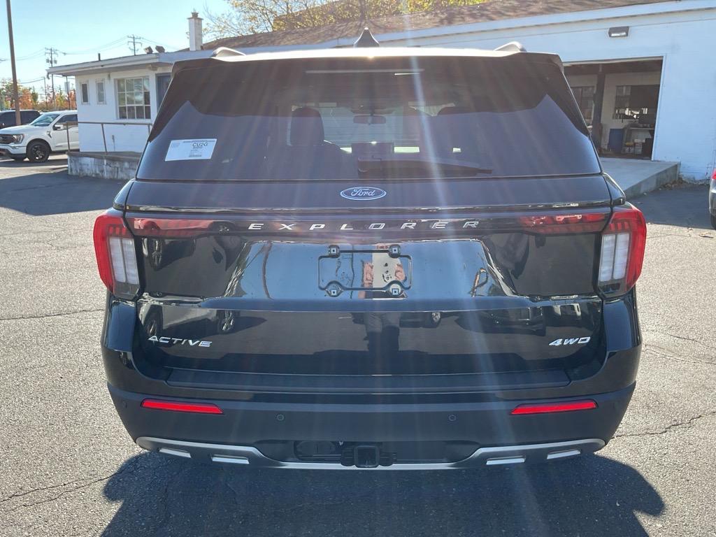 new 2025 Ford Explorer car, priced at $46,800