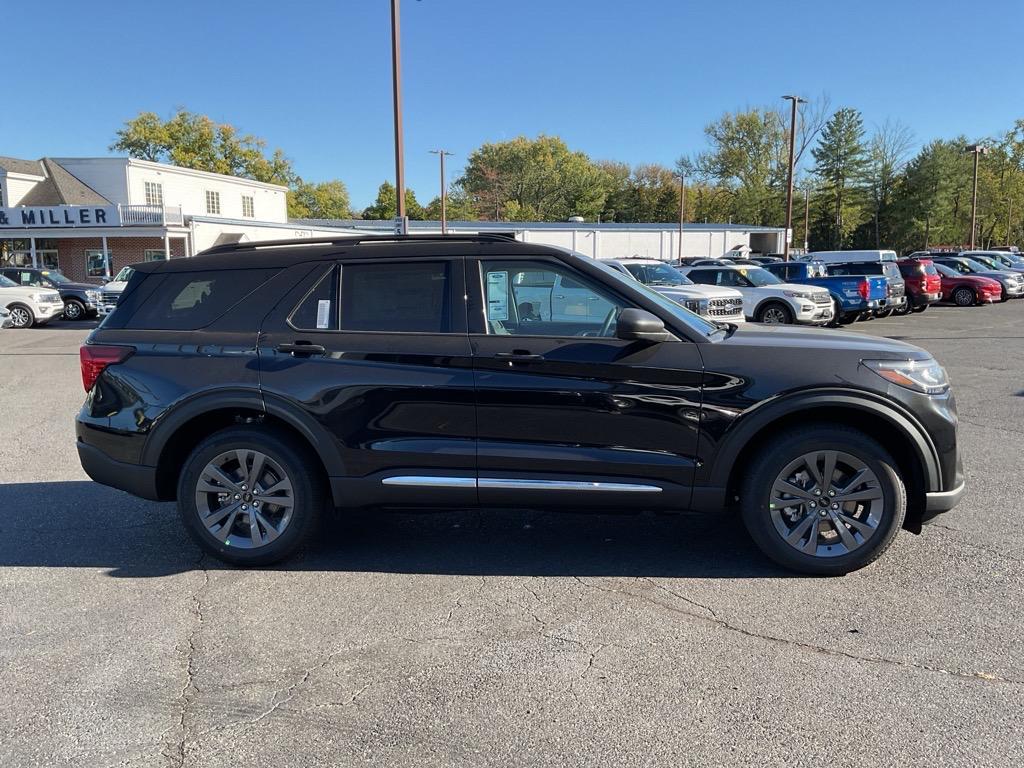 new 2025 Ford Explorer car, priced at $46,800