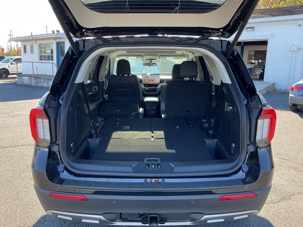 new 2025 Ford Explorer car, priced at $46,800