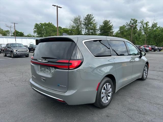 used 2023 Chrysler Pacifica Hybrid car, priced at $29,495