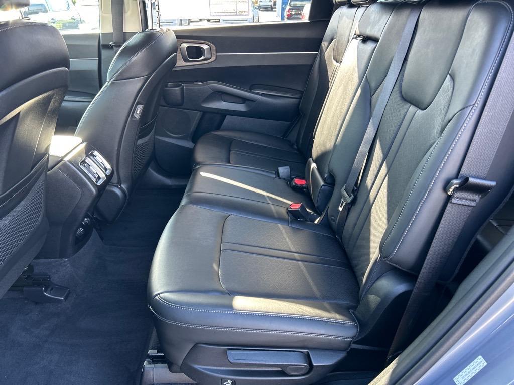 used 2022 Kia Sorento car, priced at $29,995